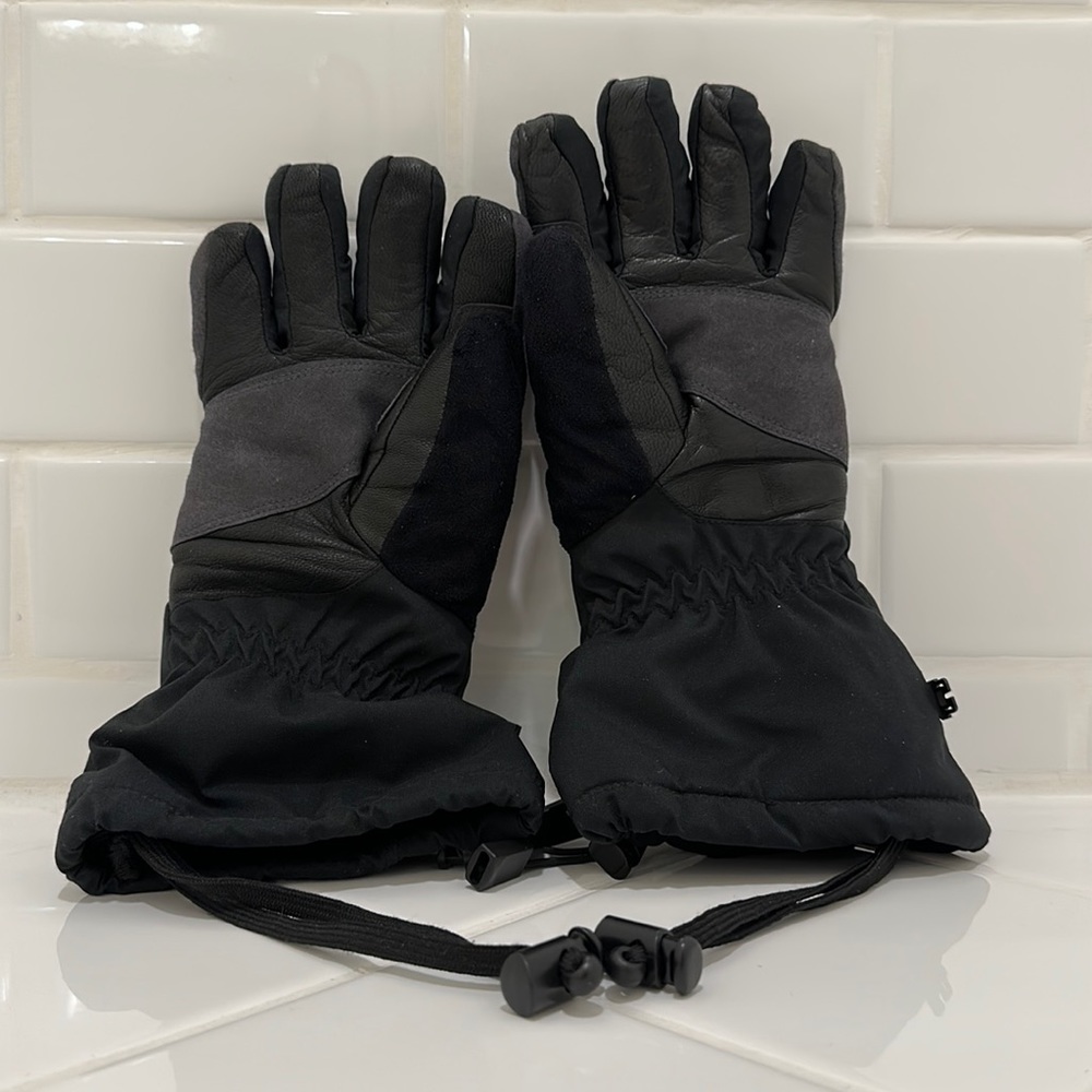 Eastern Mountain Sports Women’s Small Winter Gloves